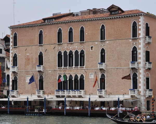 Palazzo Pisani Gritti (Hotel)